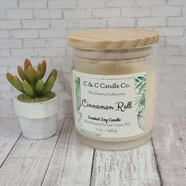 Cinnamon Roll Scented Candle | Soy Wax Candle | Clear Glass Jar with Wood Lid | Hand poured | Great Gift | Deliciously Scented Candle