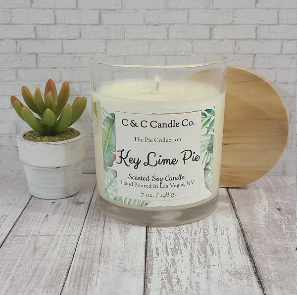 Key Lime Pie Scented Candle | Soy Wax Candle | Clear Glass Jar with Wood Lid | Hand poured | Great Gift | Deliciously Scented Candle